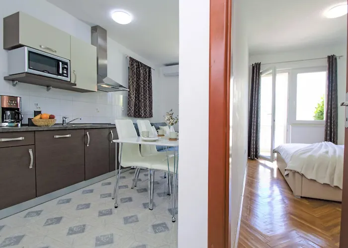 Aquanur-7 By Interhome Sovlje